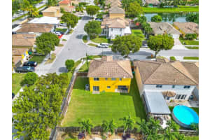 20830 SW 90th Pl, Cutler Bay, FL 33189, Sold 01/05/24