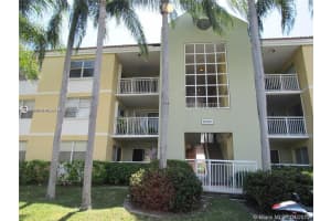 8590 SW 212th St APT 307, Cutler Bay, FL 33189, Sold 01/17/24