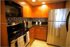 731 Vista Isles Dr APT 1512, Plantation, FL 33325, Sold 02/12/24