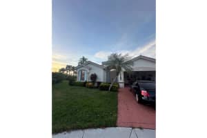 6270 Swans Terrace, Coconut Creek, FL 33073, Sold 02/15/24