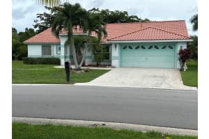 1114 Hatteras Cir, Greenacres, FL 33413, Sold 02/09/24