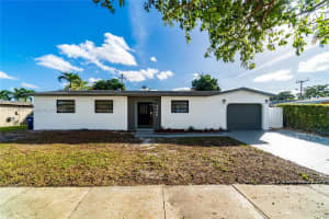 7760 NW 179th St, Hialeah, FL 33015, Sold 03/27/24