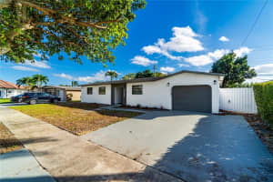 7760 NW 179th St, Hialeah, FL 33015, Sold 03/27/24