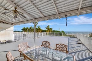 5601 Collins Ave APT M7, Miami Beach, FL 33140, Sold 01/09/24