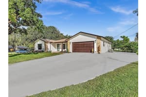 10851 SW 29th Pl, Davie, FL 33328, Sold 03/26/24