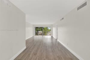 1450 NE 191st St APT 301, Miami, FL 33179, Sold 01/24/24