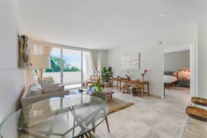 3400 SW 27th Ave APT 303, Miami, FL 33133, Sold 04/01/24