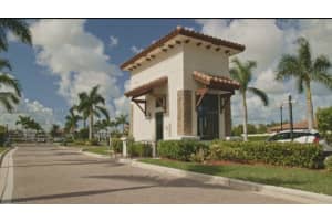 2584 SE 1st St, Homestead, FL 33033, Sold 02/02/24
