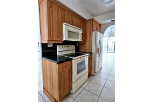 2998 NW 48th Terrace APT 419, Lauderdale Lakes, FL 33313, Sold 03/04/24