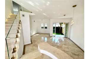 18355 NE 30th Ct, Aventura, FL 33160, Sold 01/19/24