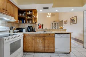 9447 Fontainebleau Blvd APT 210, Miami, FL 33172, Sold 02/29/24