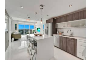 6700 Indian Creek Dr APT 1106, Miami Beach, FL 33141, Sold 04/01/24