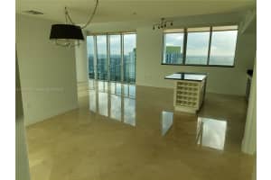92 SW 3rd St APT 4705, Miami, FL 33130, Sold 03/08/24