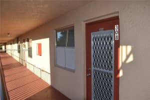 260 NW 76th Ave APT 308, Margate, FL 33063, Sold 02/22/24