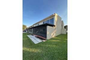 14335 Kendale Lakes Cir, Miami, FL 33183, Sold 01/16/24