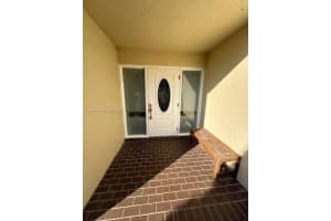 14335 Kendale Lakes Cir, Miami, FL 33183, Sold 01/16/24