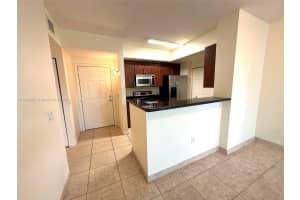 2421 NE 65th St APT 418, Fort Lauderdale, FL 33308, Sold 09/19/24