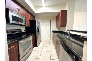 2421 NE 65th St APT 418, Fort Lauderdale, FL 33308, Sold 09/19/24