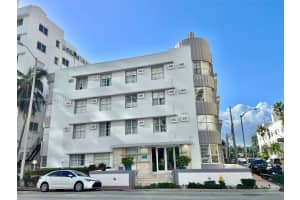 3030 Collins Ave #2d, Miami Beach, FL 33140, Sold 06/26/24