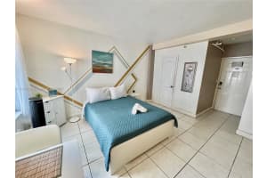 3030 Collins Ave #2d, Miami Beach, FL 33140, Sold 06/26/24