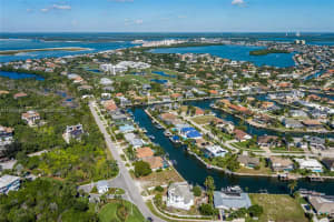 609 Spinnaker Drive Marco Island, FL 34145 - MLS#A11492465