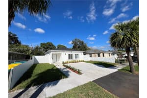 719 SW 7th St, Dania Beach, FL 33004, Sold 02/28/24