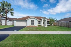 471 Barbri Ln, Davie, FL 33325, Sold 01/24/24