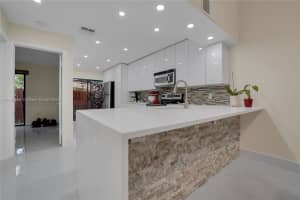 456 SE 14th St, Dania Beach, FL 33004, Sold 01/22/24