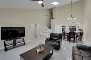 456 SE 14th St, Dania Beach, FL 33004, Sold 01/22/24