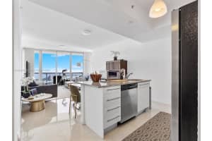 888 Biscayne Blvd APT 4209, Miami, FL 33132, Sold 02/13/24