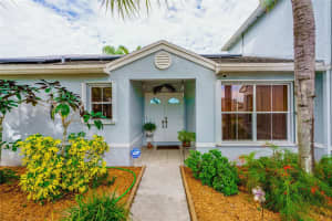 7251 SW 39th Ct, Davie, FL 33314, Sold 03/21/24
