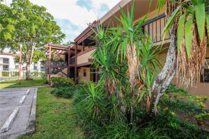20831 San Simeon Way APT 203, Miami, FL 33179, Sold 05/07/24