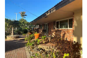 1900 NE 22nd Terrace, Fort Lauderdale, FL 33305, Sold 03/15/24