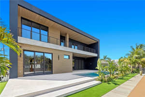 1925 N Hibiscus Dr, North Miami, FL 33181, Sold 04/16/24