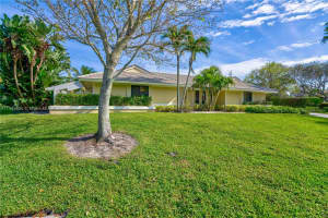 18701 SE River Ridge Rd, Tequesta, FL 33469, Sold 05/07/24