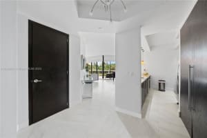 20185 E Country Club Dr APT 205, Aventura, FL 33180, Sold 02/29/24