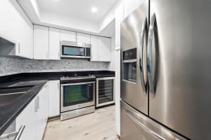 1200 West Ave APT 304, Miami Beach, FL 33139, Sold 04/05/24