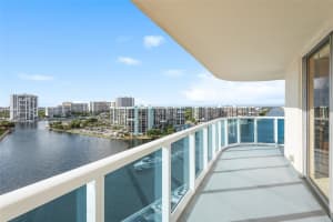 3800 S Ocean Dr APT 1105, Hollywood, FL 33019, Sold 09/30/24