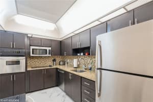 4001 S Ocean Dr 10b Hollywood, FL 33019 - MLS#A11494352
