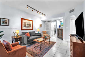 10180 SW 88th St APT 408, Miami, FL 33176, Sold 03/28/24
