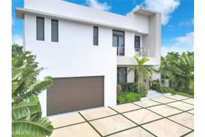13185 Ortega Ln, North Miami, FL 33181, Sold 03/27/24