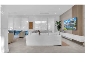 13185 Ortega Ln, North Miami, FL 33181, Sold 03/27/24