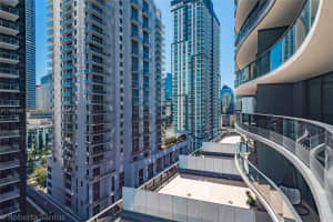 1000 Brickell Plaza Unit 2009, Miami, FL 33131, Sold 02/09/24