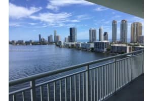301 174th St APT 2016, Sunny Isles Beach, FL 33160, Sold 12/31/24
