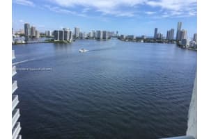301 174th St APT 2016, Sunny Isles Beach, FL 33160, Sold 12/31/24
