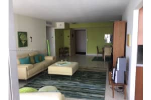 301 174th St APT 2016, Sunny Isles Beach, FL 33160, Sold 12/31/24