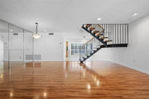 6506 Kendale Lakes Dr APT 309, Miami, FL 33183, Sold 06/10/24