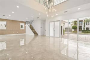 10123 NW 76th Terrace, Doral, FL 33178, Sold 01/12/24