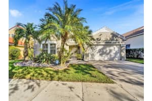 632 Carrington Ln, Weston, FL 33326, Sold 01/25/24