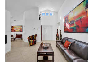 632 Carrington Ln, Weston, FL 33326, Sold 01/25/24